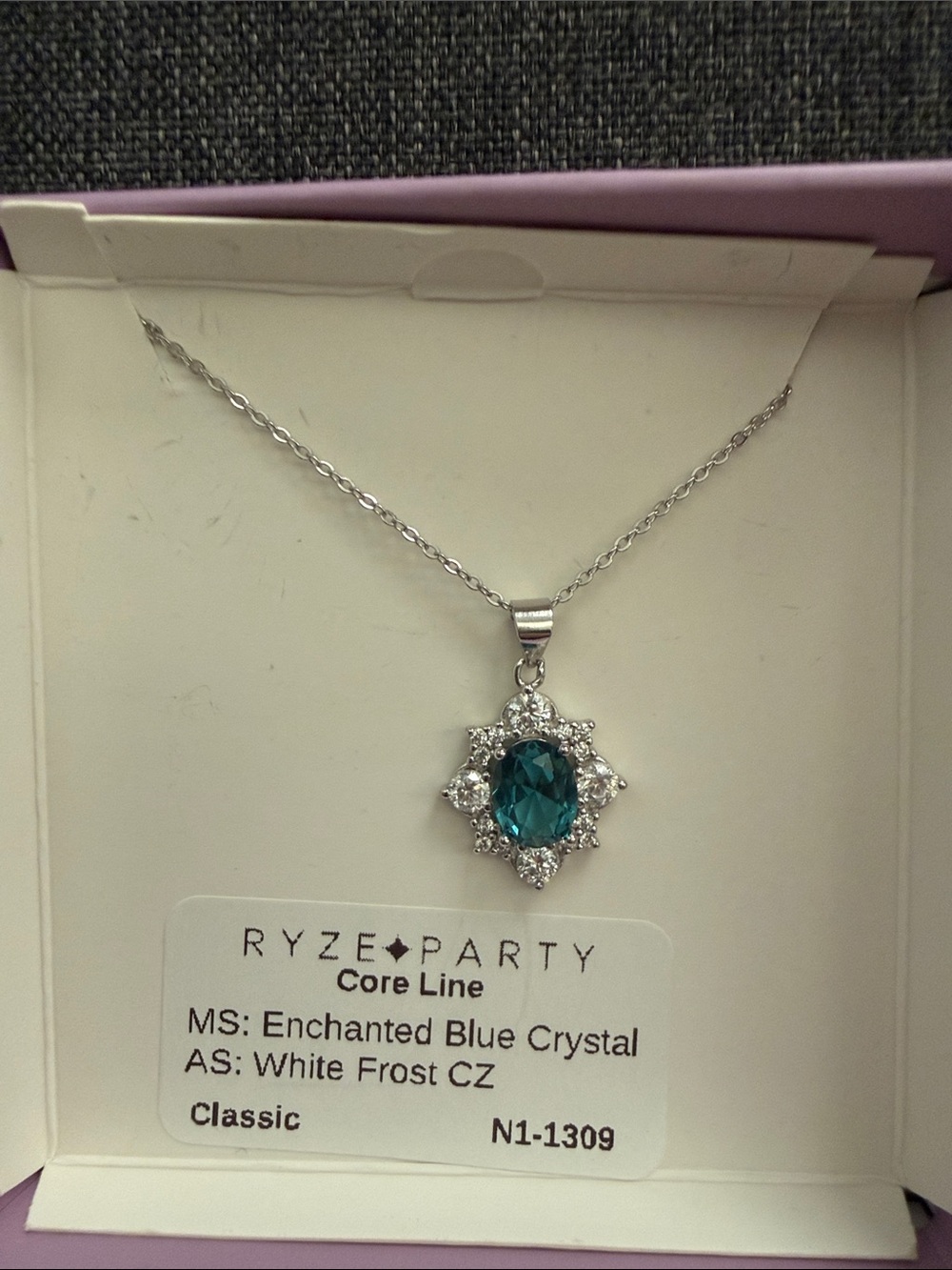 Ryze party .925 sterling silver Enchanted Blue Crystal Pendant Necklace - Silver